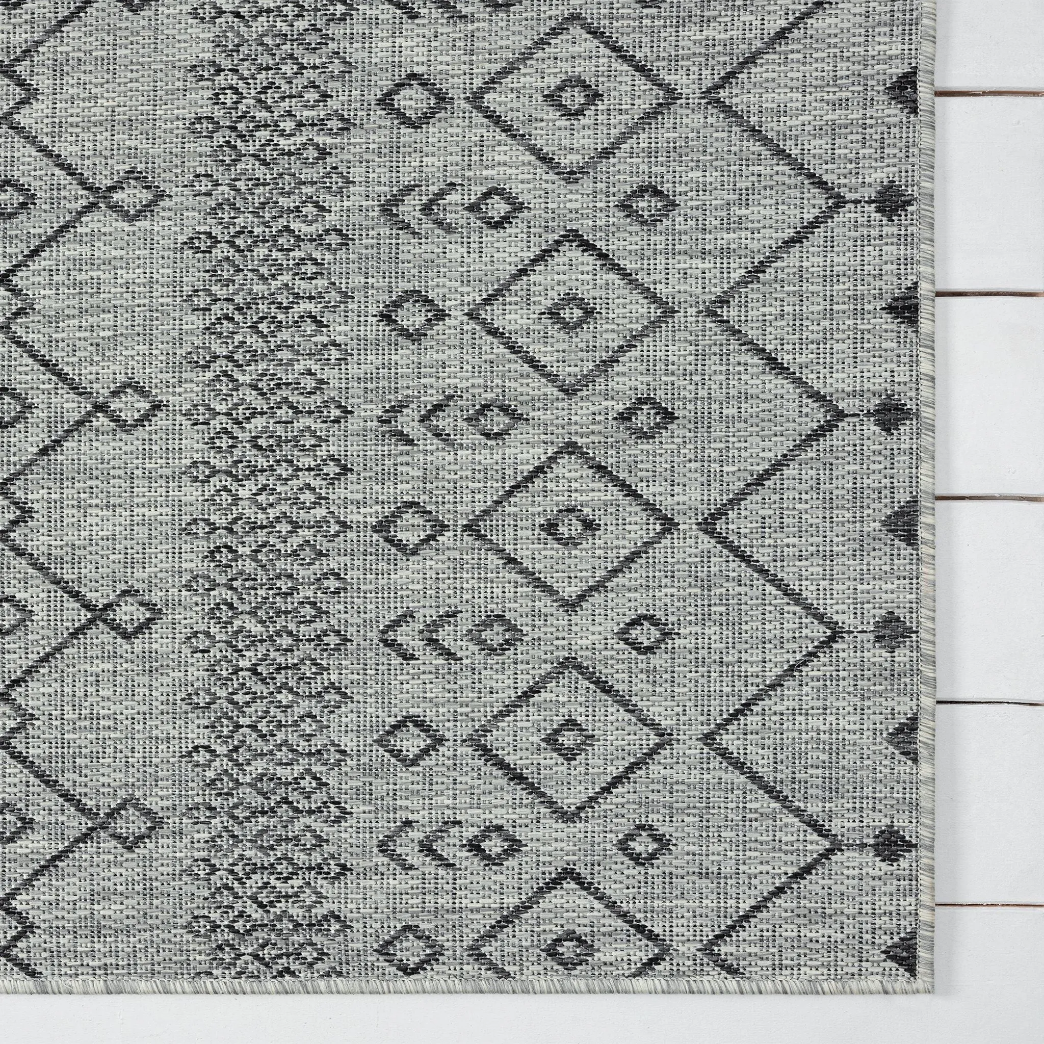 Alfresco 423 Lava Grey Rug - Sophisticated Floor Rug