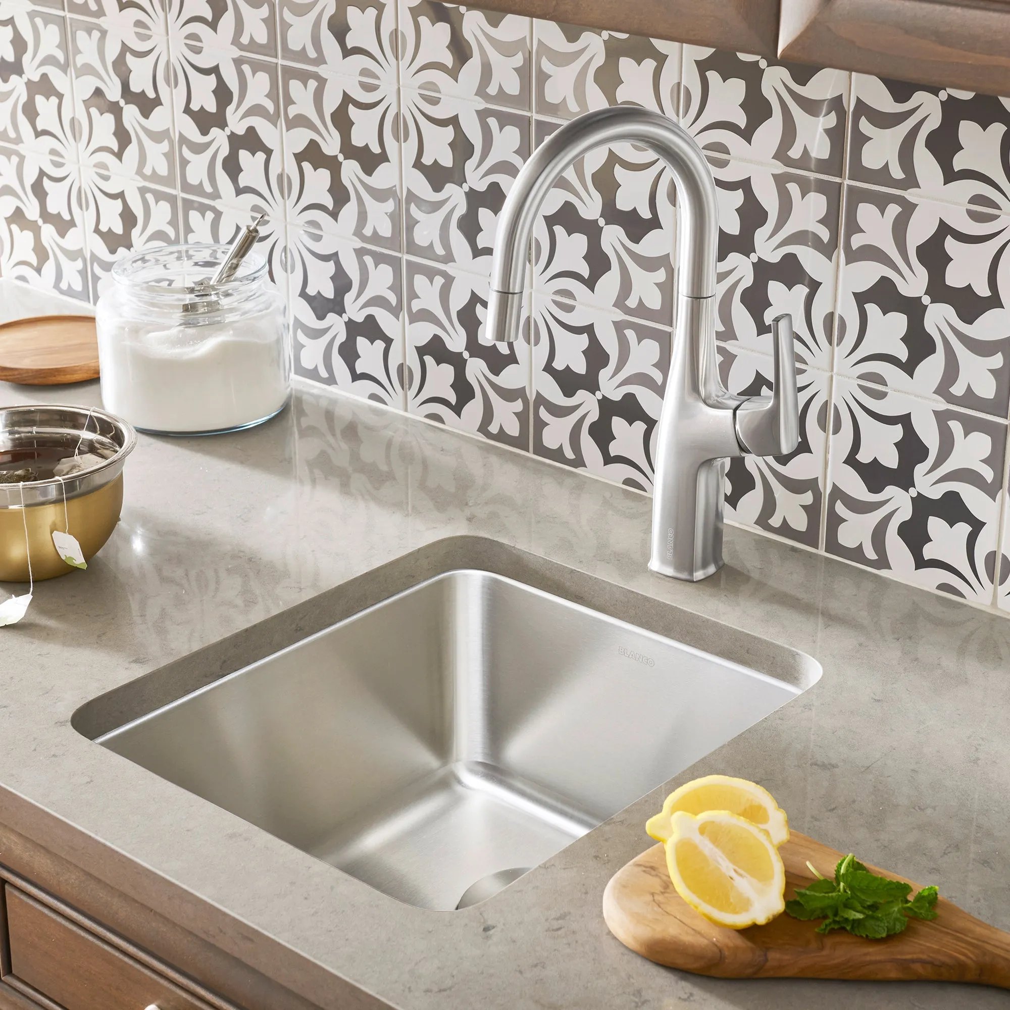 BLANCO 16" Formera Undermount Stainless Bar Sink