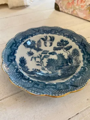 Blue Willow Scalloped Gold Edge Trinket Dish