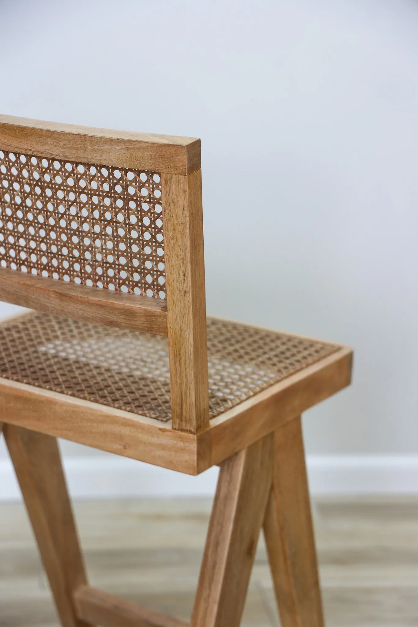 Lois Counter Stool