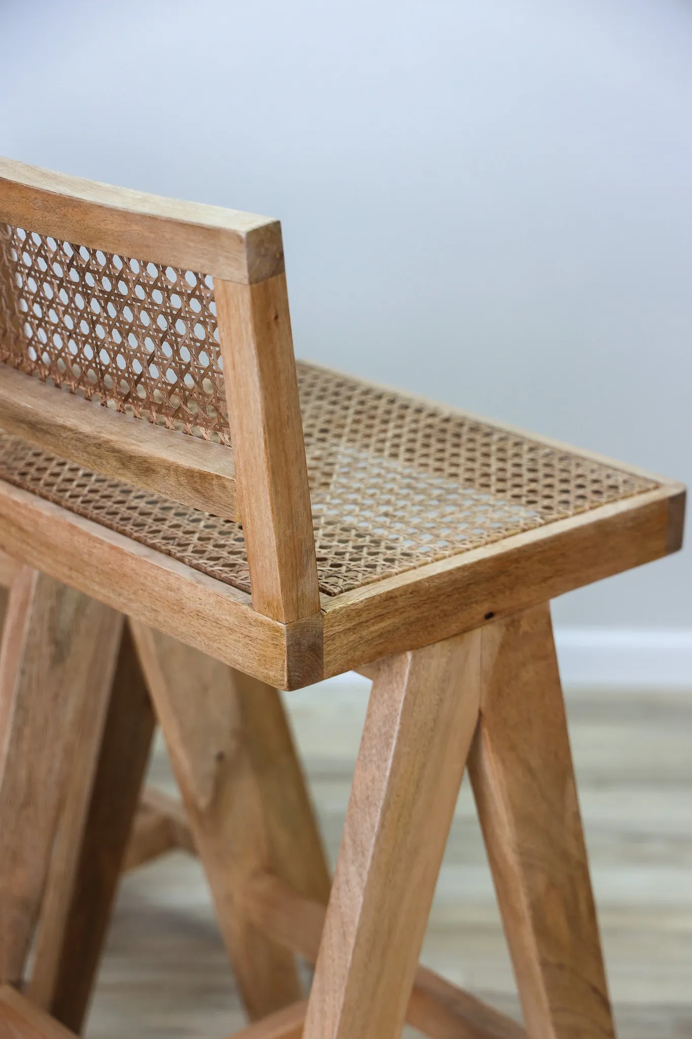 Lois Counter Stool