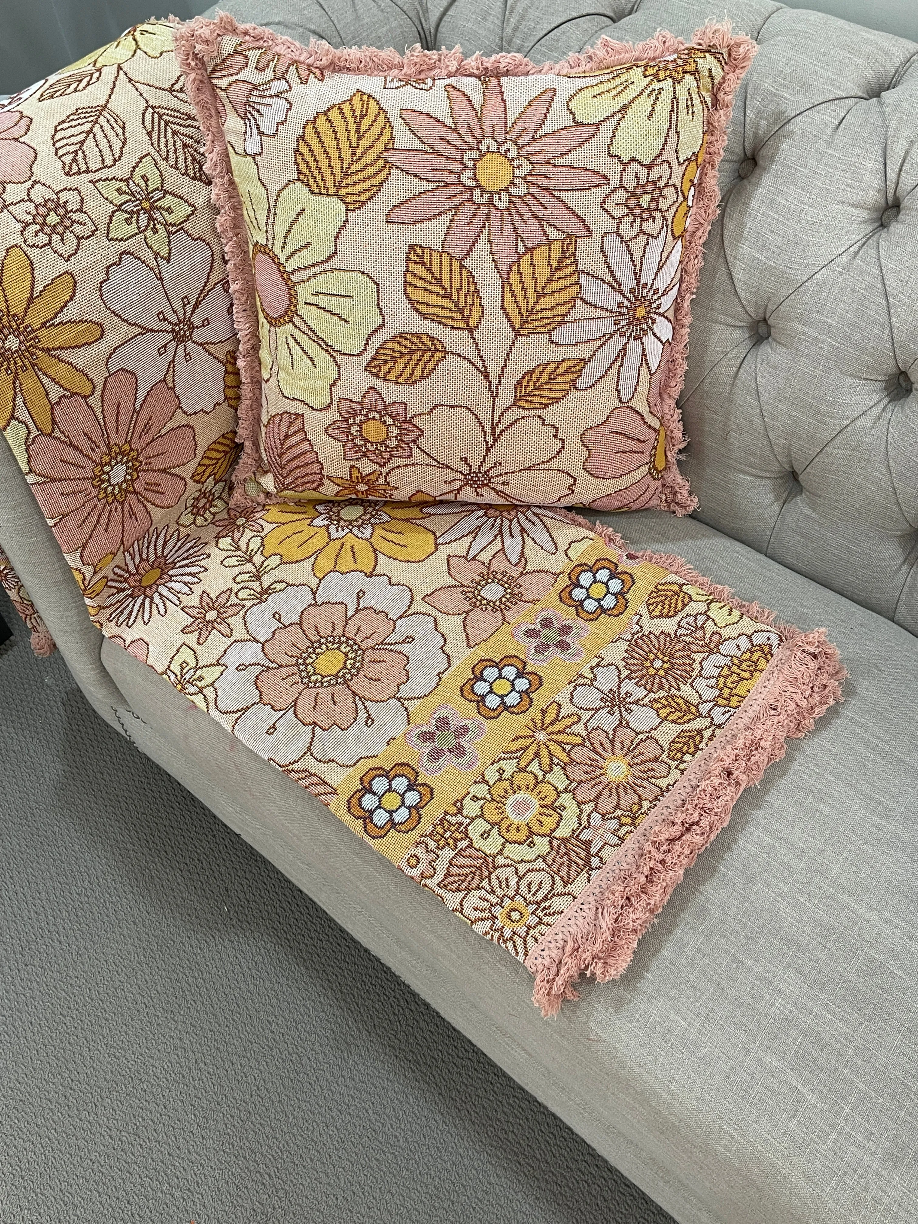 Shoreline Floral Cotton Reversible Tapestry Picnic Throw
