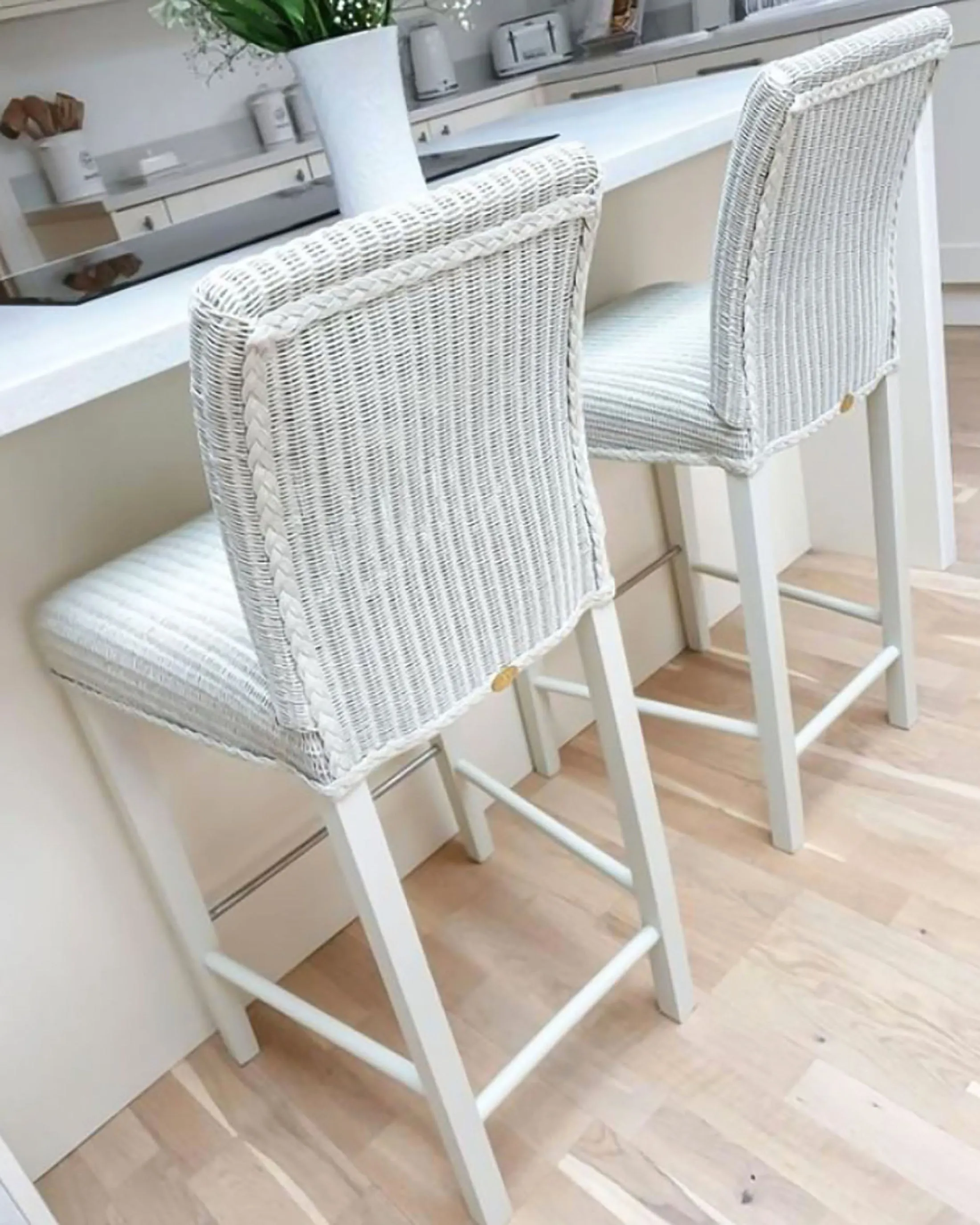 Suffolk Lloyd Loom Bar Stool